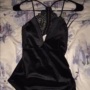 Black velvet bodysuit 🖤🖤